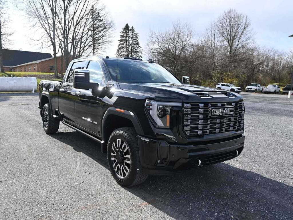 2026 GMC Sierra 2500HD Denali Ultimate