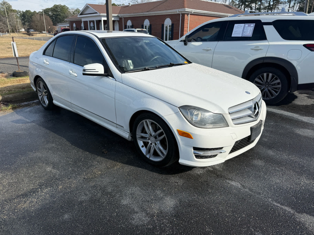2013 Mercedes-Benz C 300 Luxury 4MATIC
