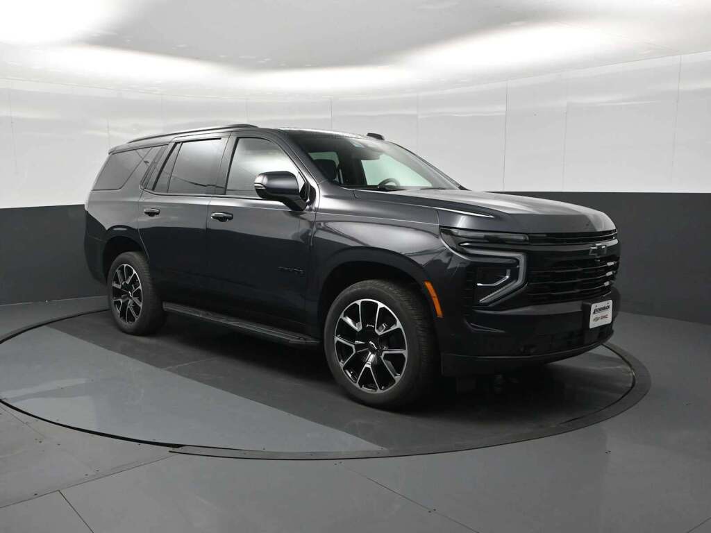 2026 Chevrolet Tahoe 4WD RST