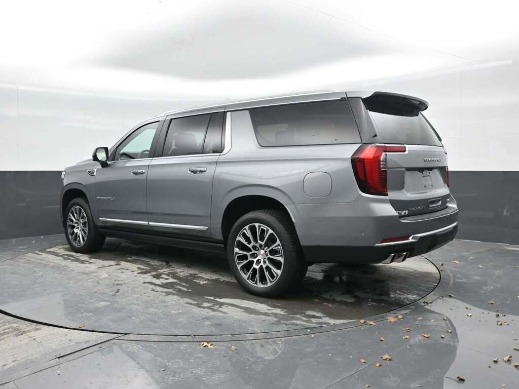 2026 GMC Yukon XL 4WD Denali