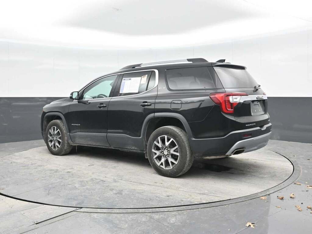 2022 GMC Acadia AWD SLE