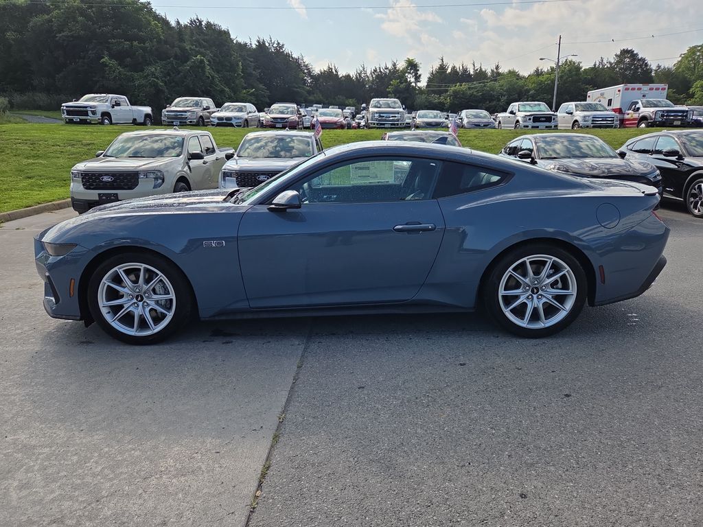 2025 Ford Mustang GT Premium Fastback