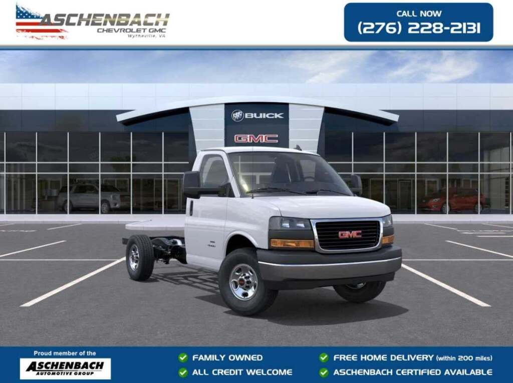 2025 GMC Savana Cutaway Work Van