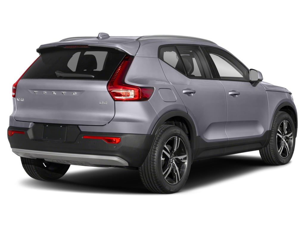 2023 Volvo XC40 B4 Ultimate Dark Theme