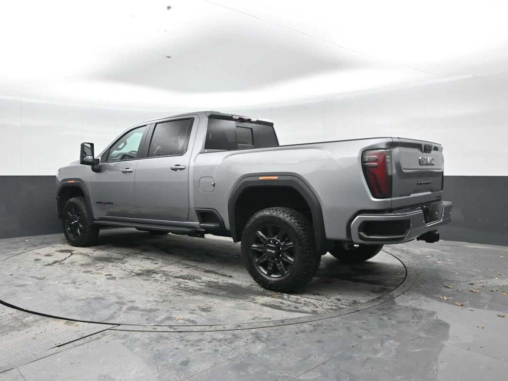 2026 GMC Sierra 2500HD AT4