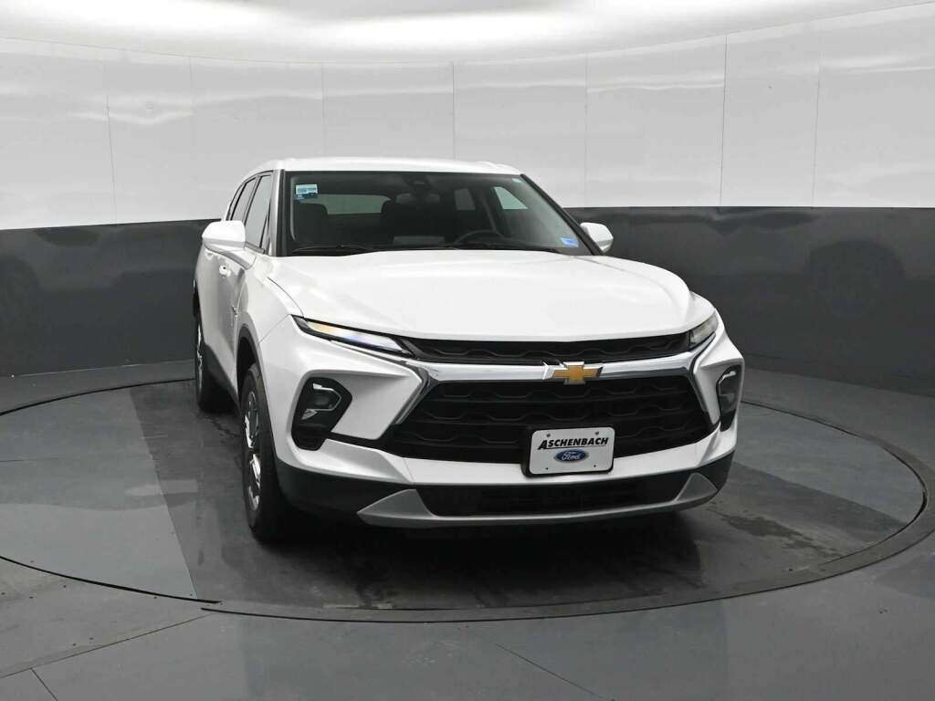2023 Chevrolet Blazer AWD 2LT