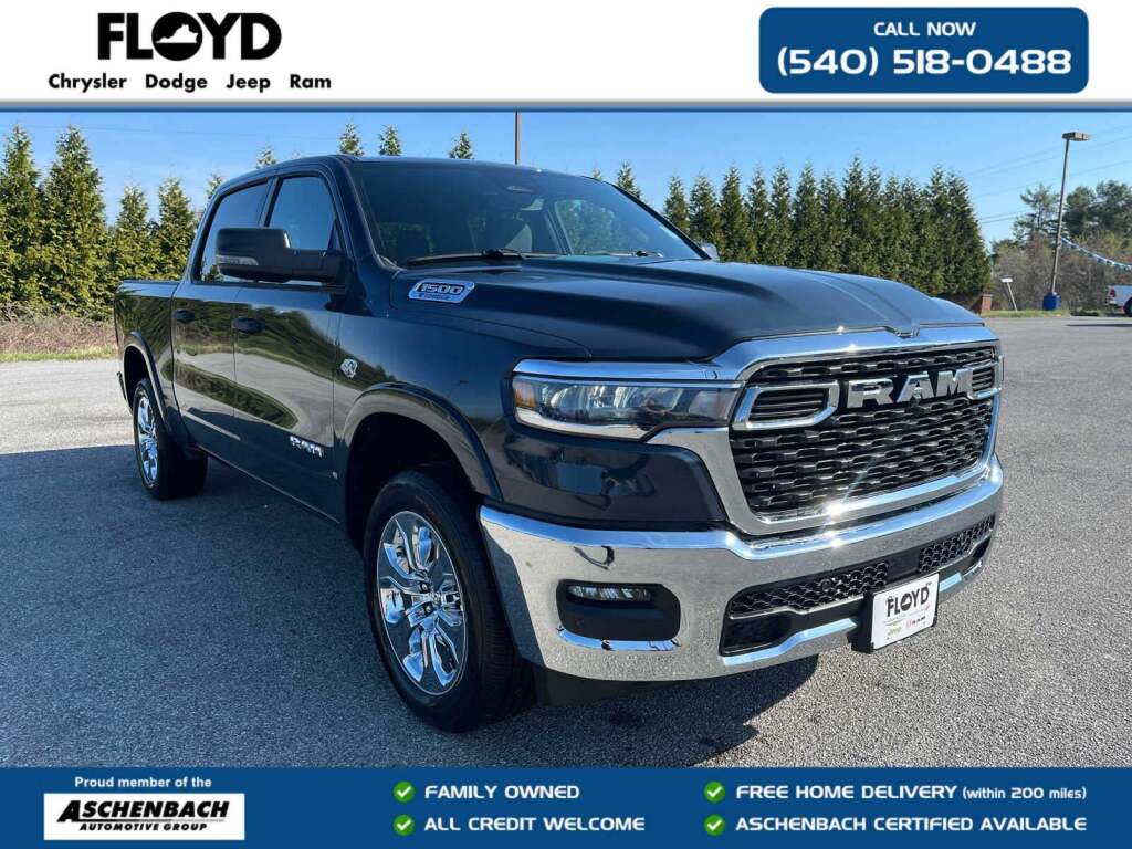 2026 Ram 1500 Big Horn Crew Cab 4x4 5'7" Box