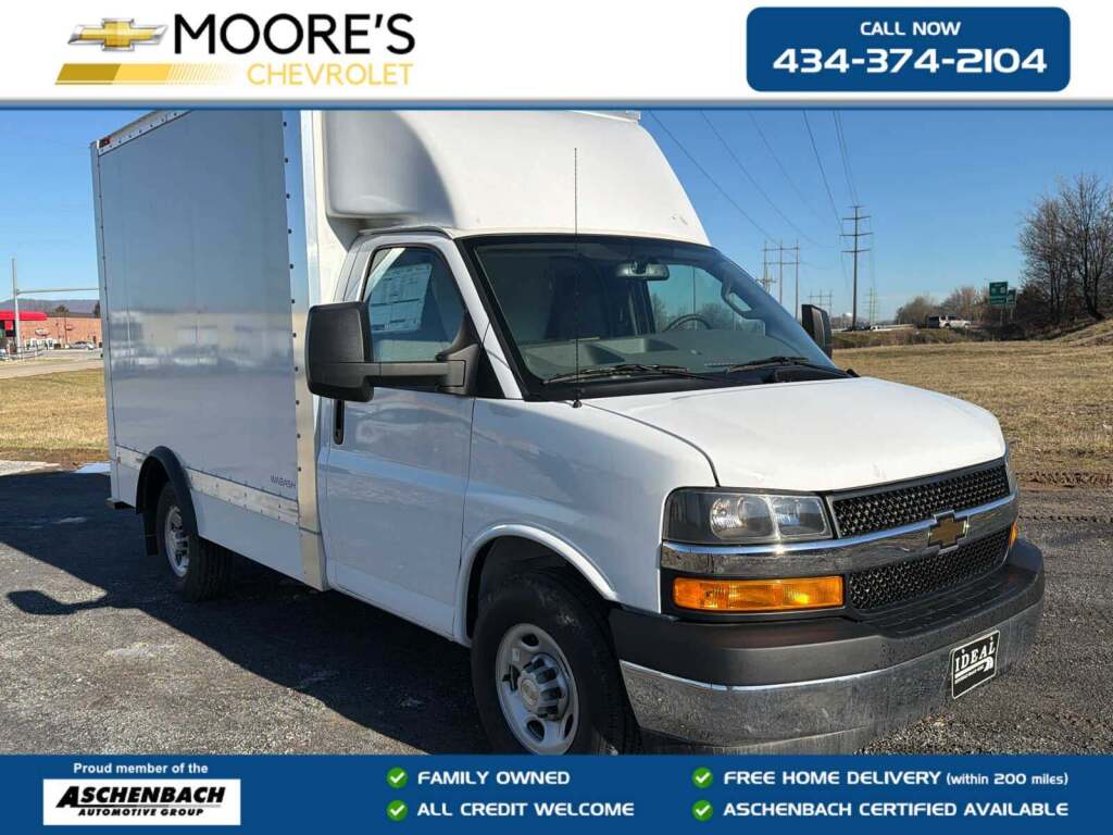 2024 Chevrolet Express Cutaway Work Van