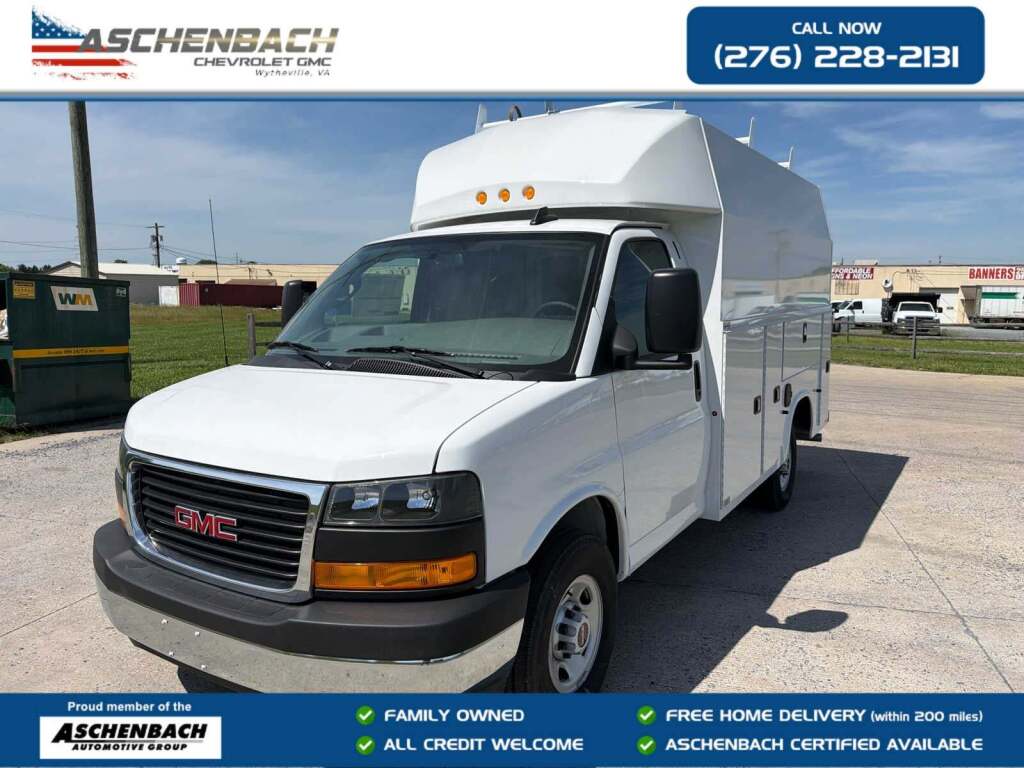 2025 GMC Savana Cutaway Work Van