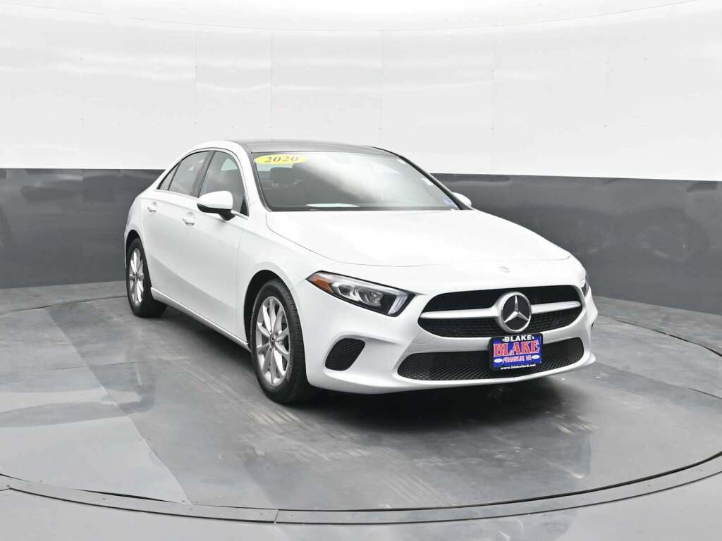 2020 Mercedes-Benz A 220 
