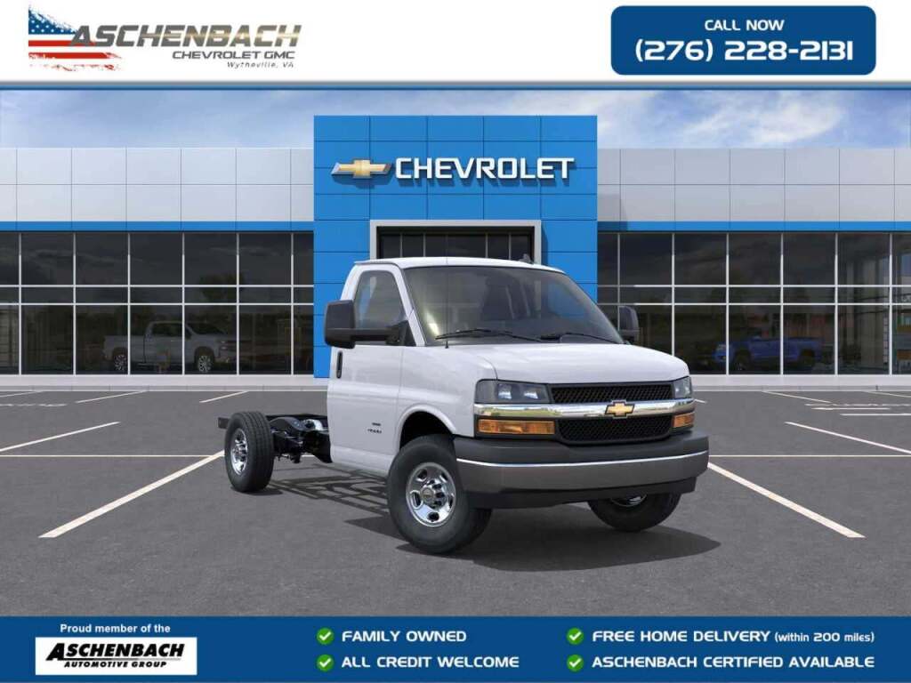 2025 Chevrolet Express Cutaway Work Van