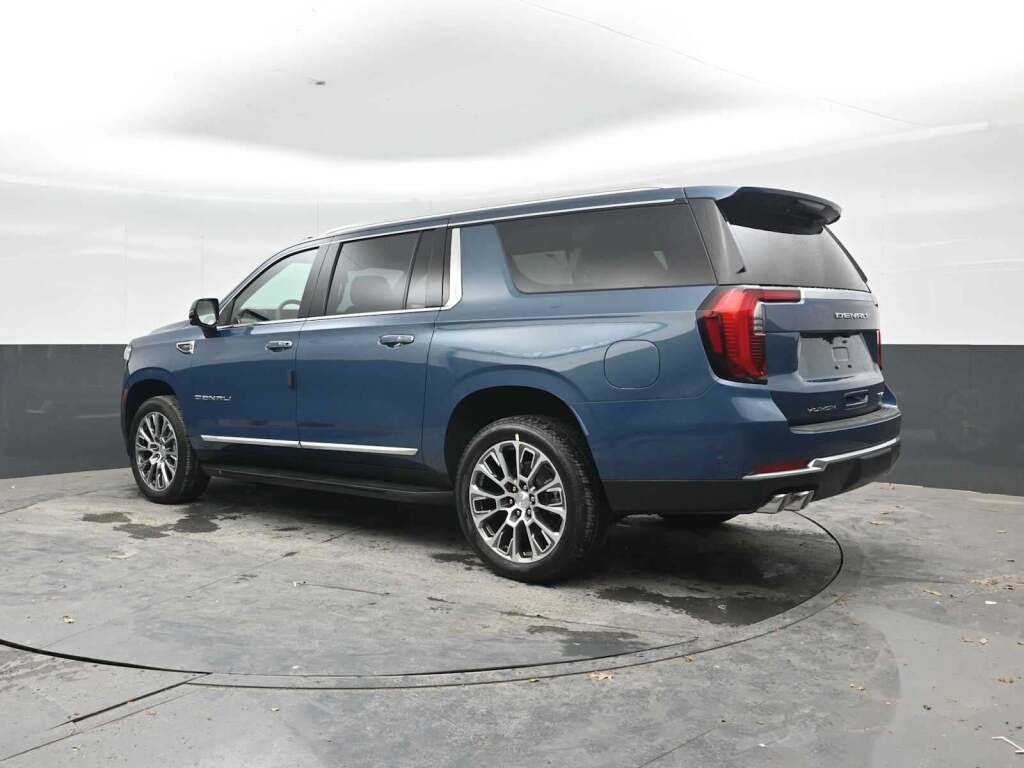 2026 GMC Yukon XL 4WD Denali