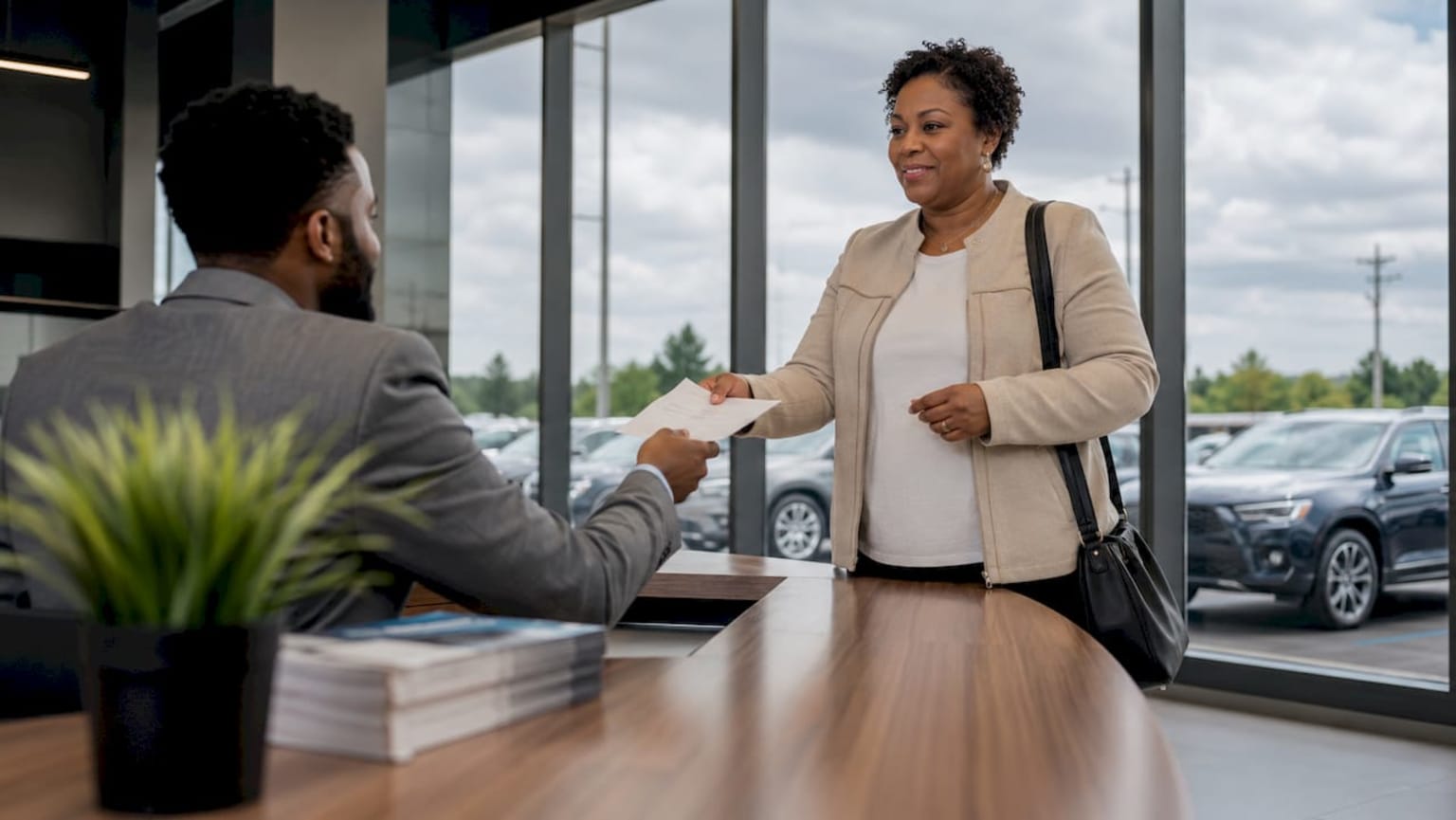 Lease Return Cars Explained: What Buyers Need to Know
