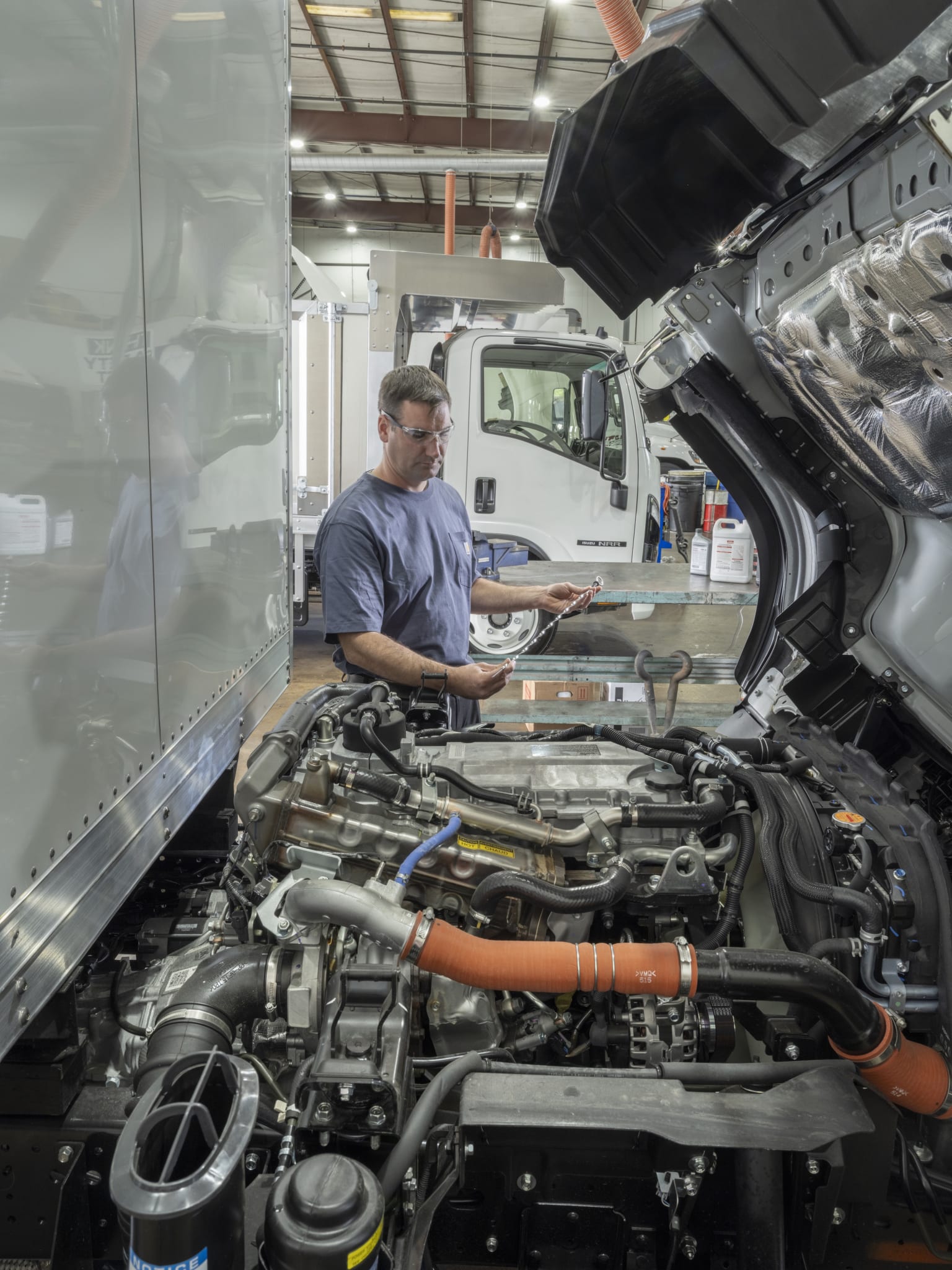 Fleet Maintenance Checklist: The Isuzu Truck Maintenance Plan That Prevents Downtime