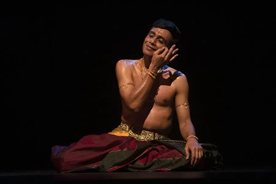 Seshadri Iyengar in a seated dance pose