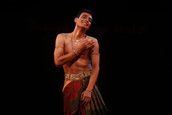 Seshadri Iyengar in a dance pose