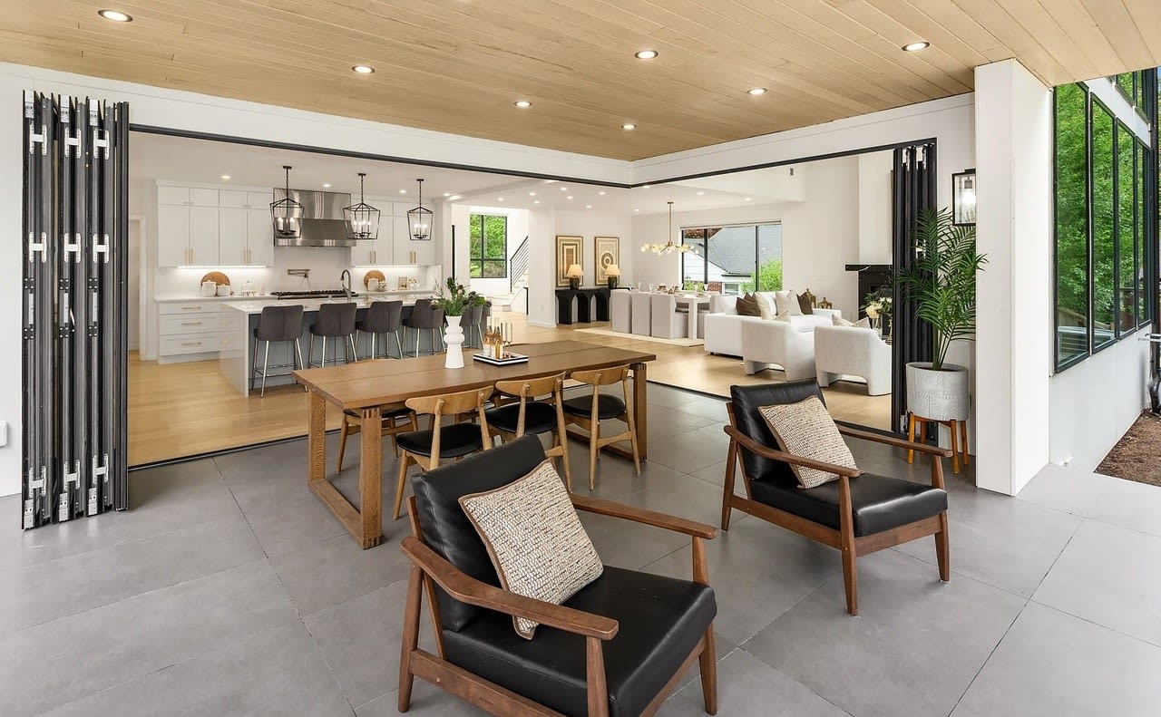 Great Room with Fireplace
