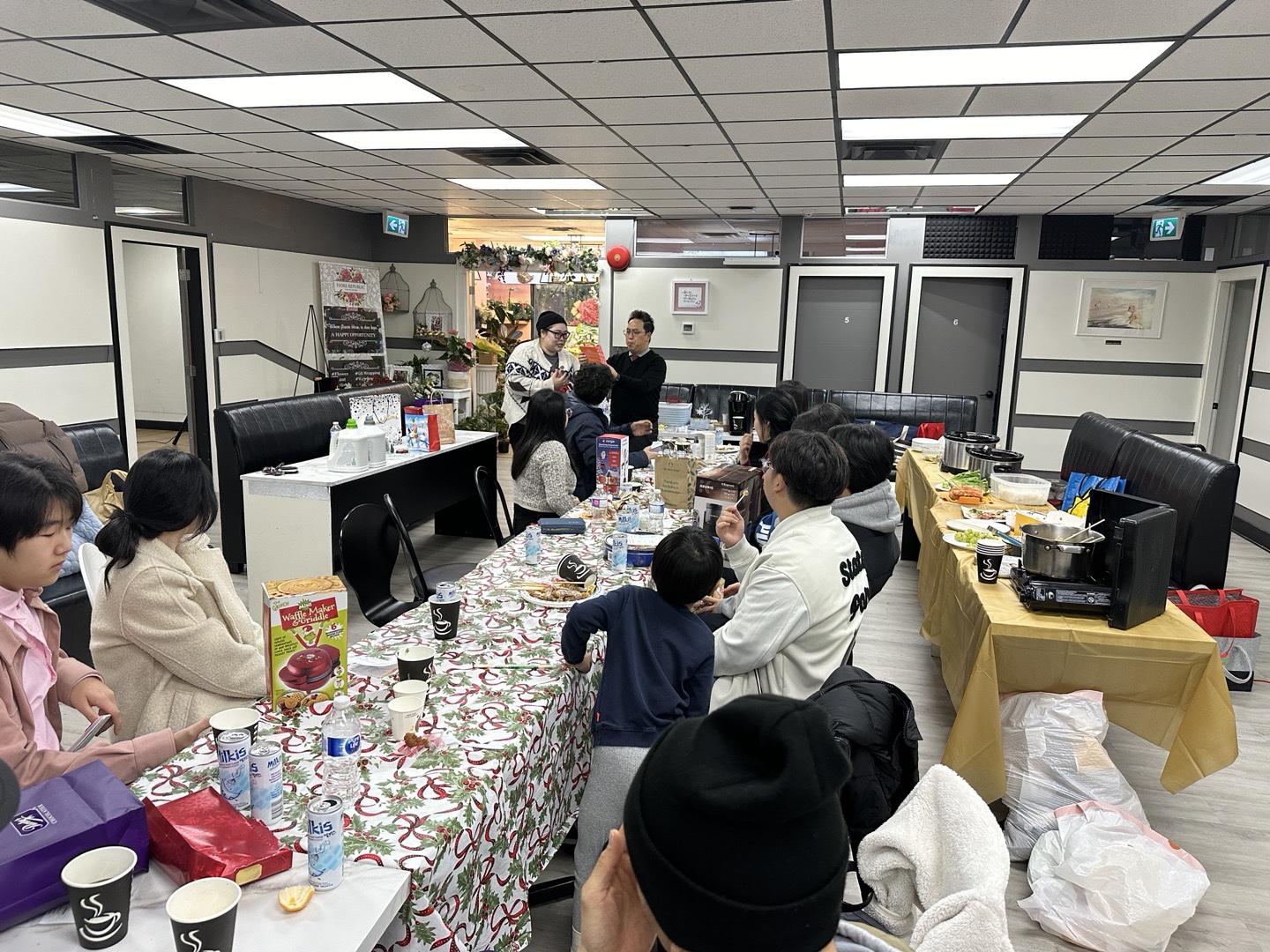 iroomchurch/Christmas2023/vrnhtkxegs5ndqkxoubw