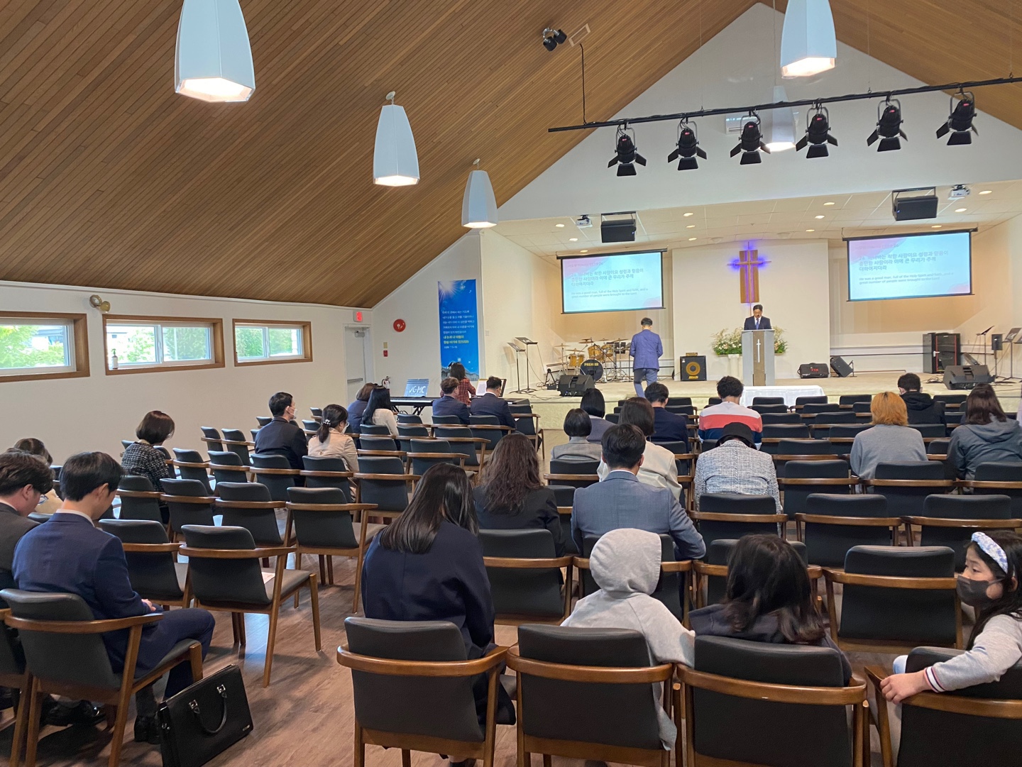 iroomchurch/churchfounding/uiv6r7wjqonwuqmdk2ho