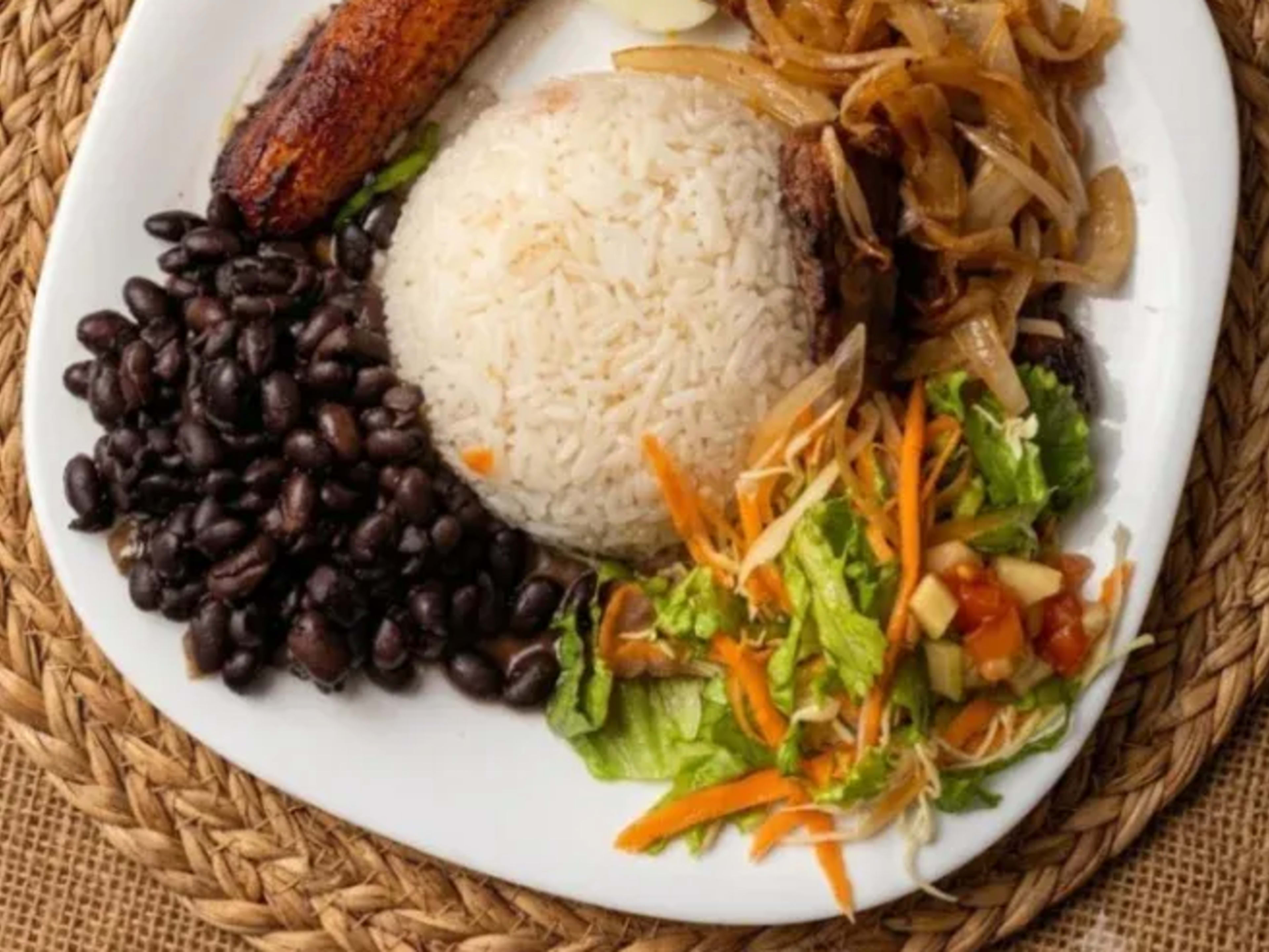 Casado con bistec