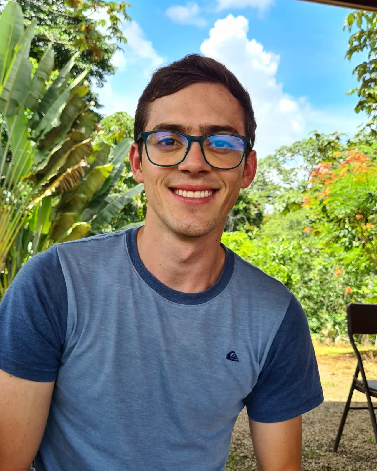 Ulises Rodriguez anfitrion de cabinas Guayabon en La Fortuna de San Carlos, Costa Rica