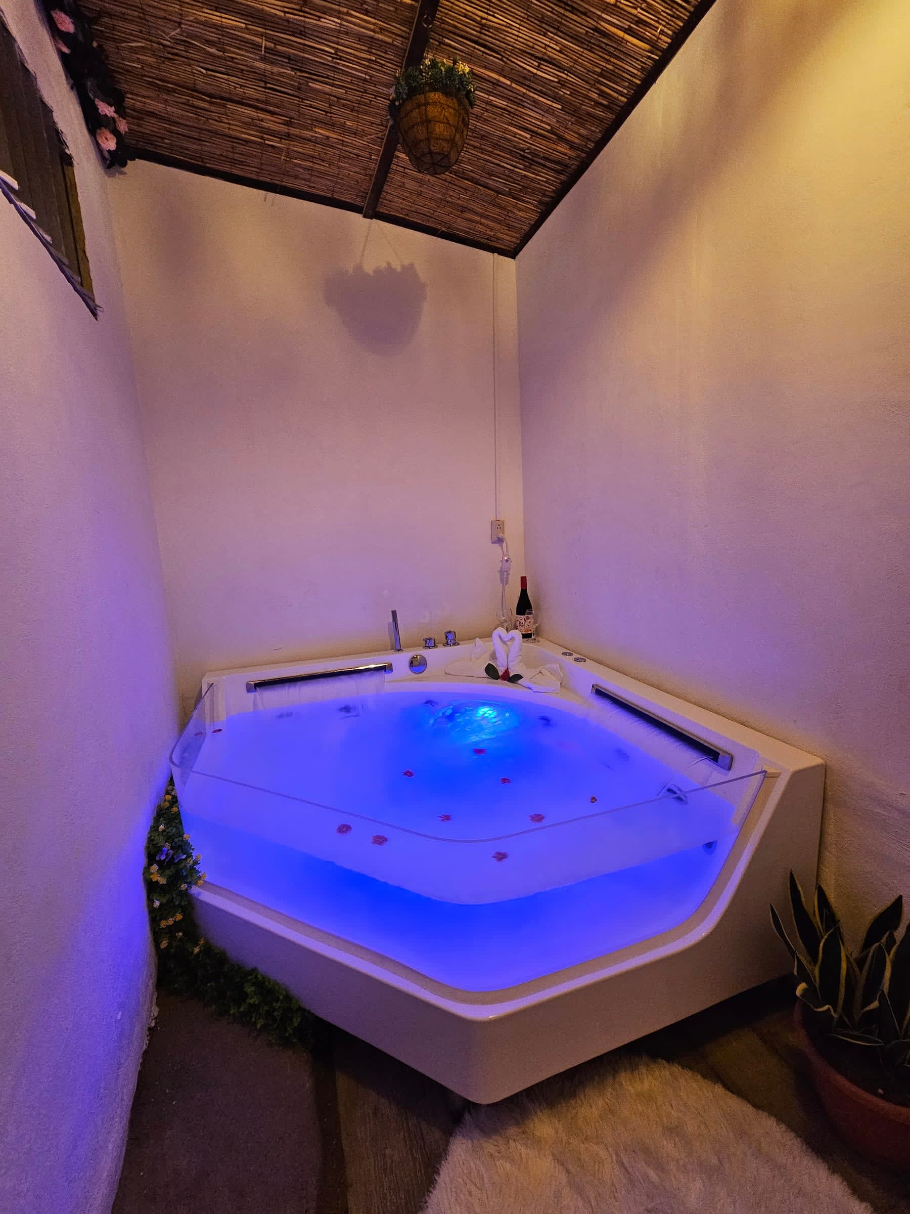 Vista interior de Cabina Guayabón 3 en La Fortuna, Costa Rica