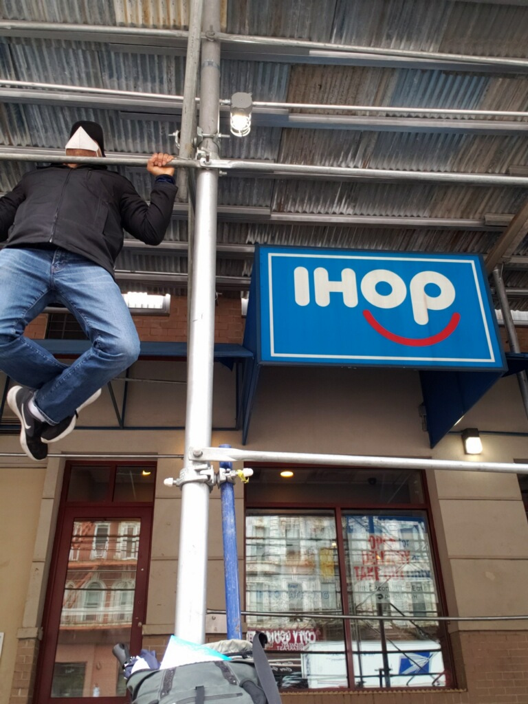 The International House of Pancakes Pull Up