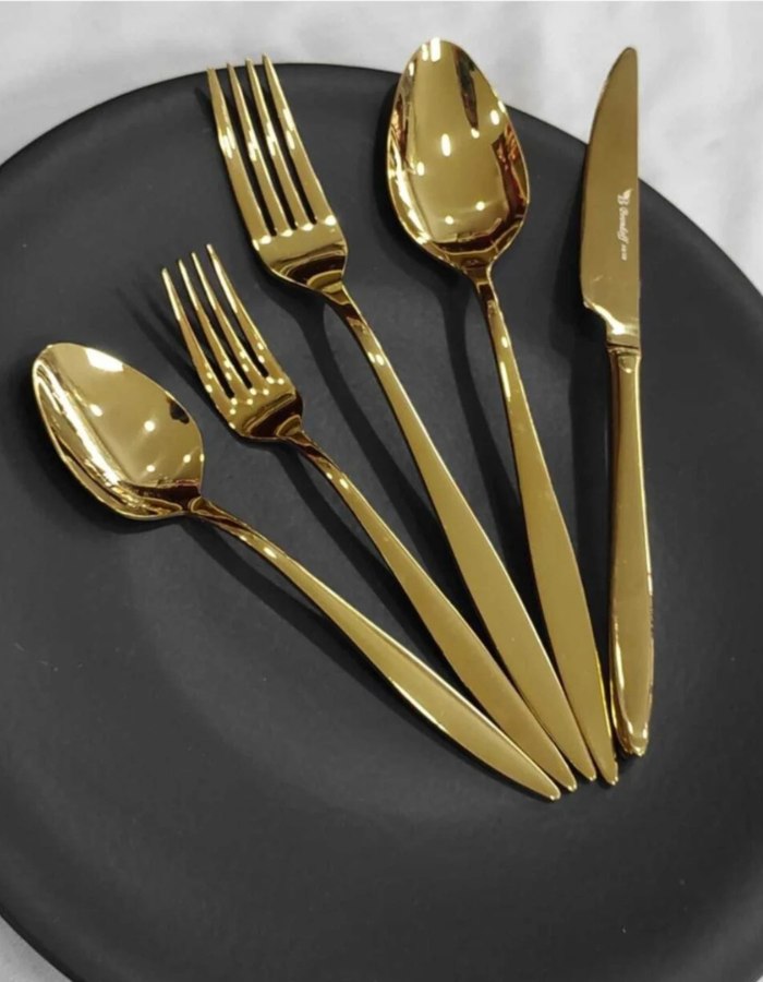 Gold-Plated Cutlery Set (Set of 4)