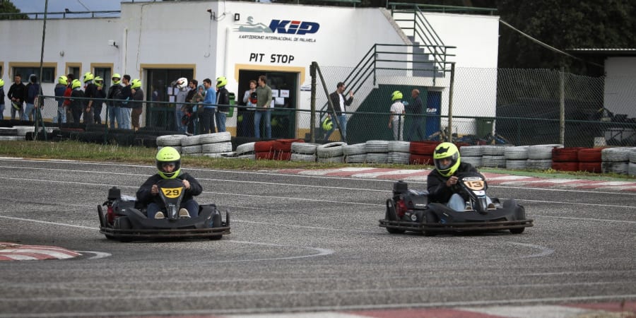 Pé a fundo! Não é o 24h LeMans mas, sim, o 2º Católica Karting! banner