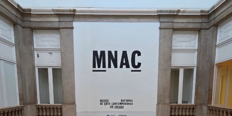 ART CUT no MNAC banner