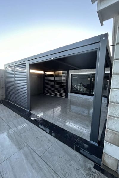 Retractable Roof Aluminium Pergola Dubai