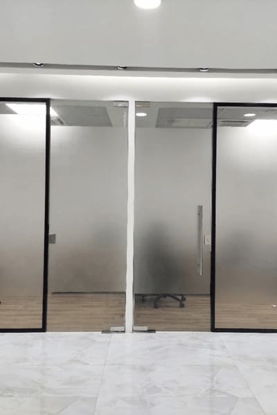 Commercial Aluminium Doors Dubai