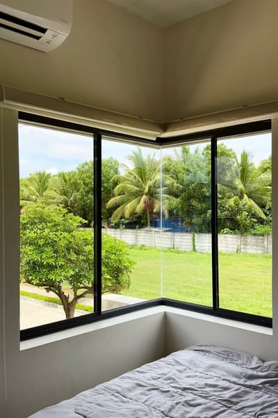 Villa Windows Dubai