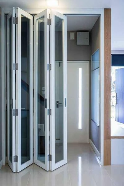 Bulk Folding Aluminium Doors Dubai