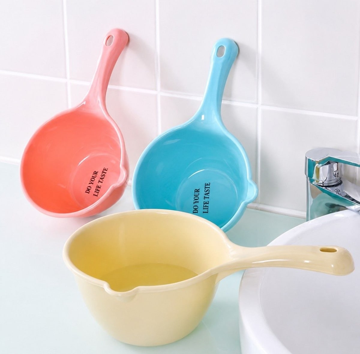Plastic Scoop