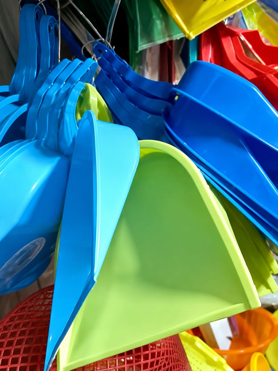 Plastic Dust Pan