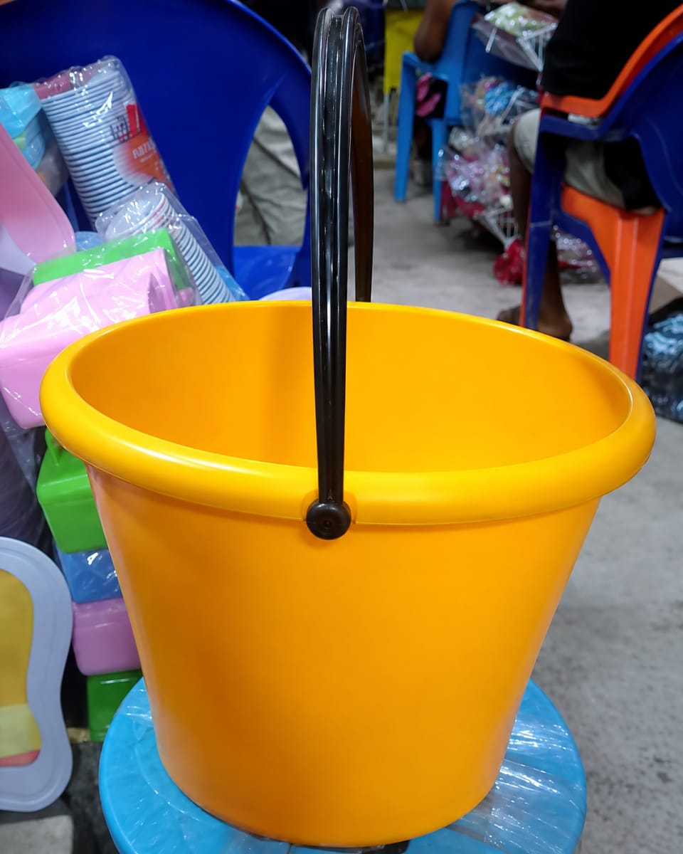 Plastic Bucket (Small Size)