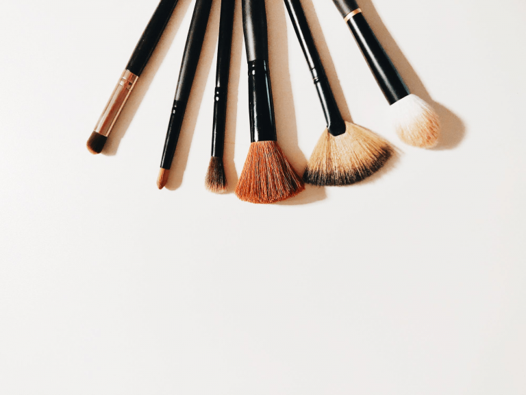 Makeup brushes