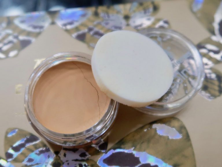 Balm concealers