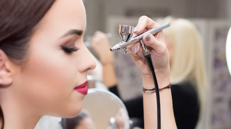 What Is Airbrush Makeup?