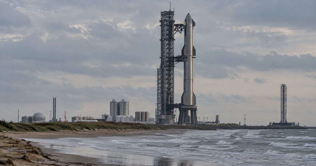מה באמת שיגרה SpaceX ולמה זה חשוב לעסק שלה