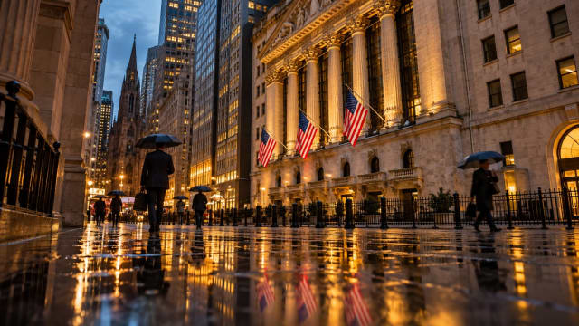 מדד NASDAQ 100 עלה ב1.29% בהובלת השבבים והנפט נסוג ל-113.90 דולר | סיכום מסחר וול סטריט 27.10