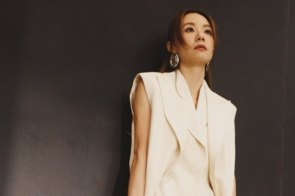 鄧麗欣 Stephy Tang