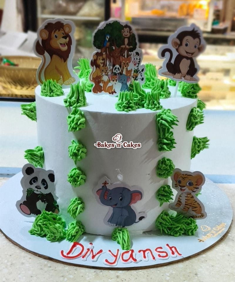 Jungle Safari Animals Cake