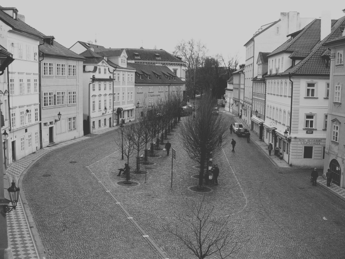 37wl1sq4czmu4aa-kampa.jpeg