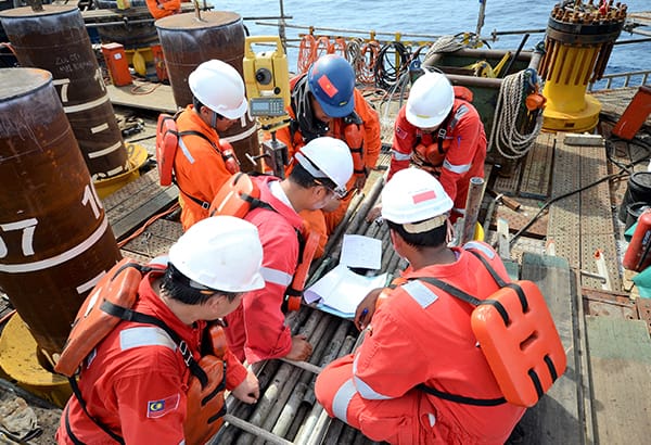 Accident and Injury Prevention for Petroleum Workers