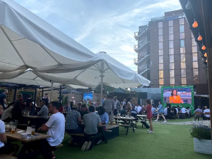 listing-featured-image