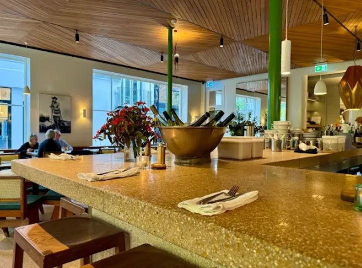 listing-featured-image