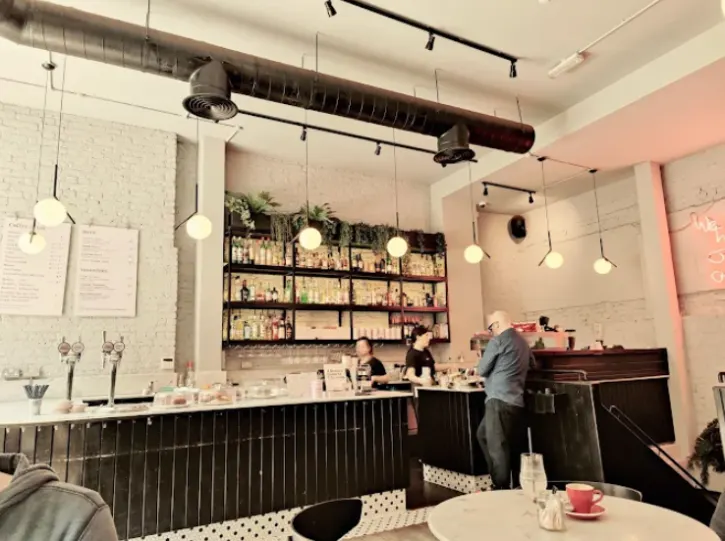 listing-featured-image