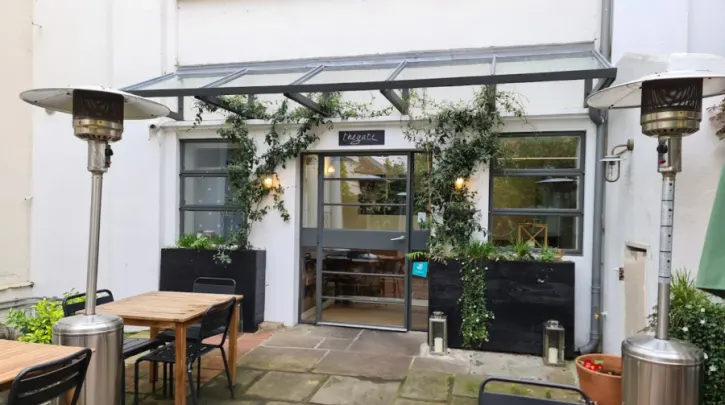 listing-featured-image